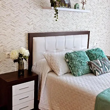 Marival * פיניסטרה